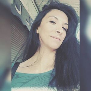 Meet your Posher, Carla